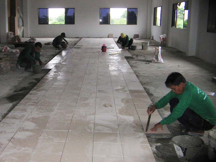 ช่างปูกระเบื้อง